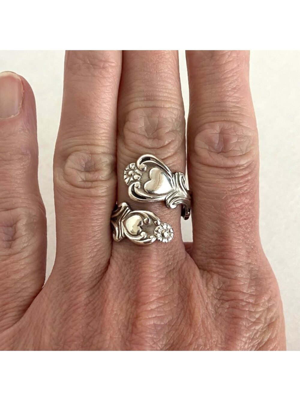 VTG Avon Sterling Silver 925 Hearts & Flowers Adjustable Bypass Ring Sz 8